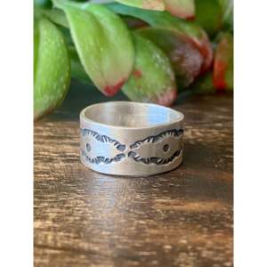 Bague statement en argent sterling fait main Navajo avec pierre naturelle taille 10.5 - Product Image 1
