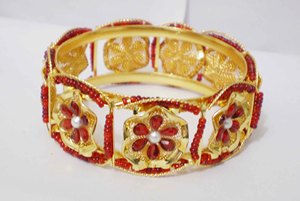Luxury <b>Gold</b> Plate Copper <b>Bangle</b> With Vibrant Red Crystal Flower Petals And Pearl Center Accents Elegant Handcrafted Metal Craft - Product Image 5