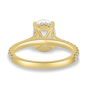 Bijoux personnalisés, bagues de fiançailles ovales en or jaune massif 14 carats avec diamant cultivé en laboratoire Solitaire Julia Hidden Halo And Pave Classy Ring - Product Image 3