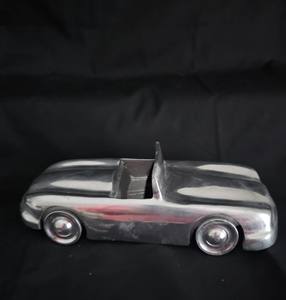 Modèle de voiture de sport Art déco en fonte d'aluminium massif Vintage Sculpture Presse-papiers décoratif pièce de collection - Product Image 1