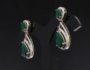 ต่างหูทองคำขาว14K ประดับเพชรธรรมชาติและอัญมณีทรงรีตัดและอัญมณีทรงรีในชุดรัศมีพราว - Product Image 2