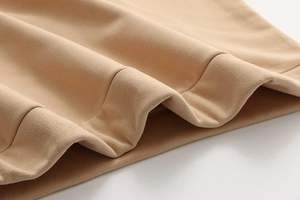 Sweat à capuche zippé de haute qualité pour femmes, confortable et élégant, parfait pour les vêtements décontractés et les entraînements - Product Image 6