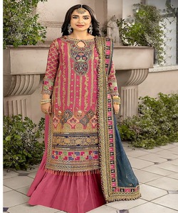 Diseño boutique paquistaní Salwar Kameez para damas en elegante vestido blanco roto modesto - Product Image 5