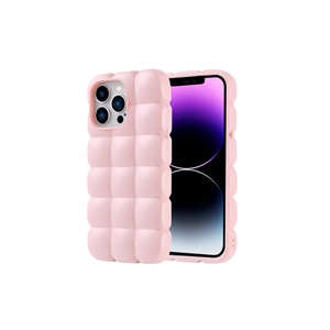 Coque en silicone TPU brillante anti-traces de doigts, flexible, antichoc, rose, pour iPhone 14 Pro Max, inspirée de la mode. - Product Image 1