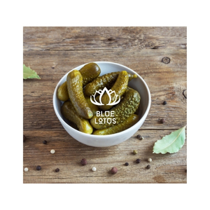 Pepino Encurtido de Calidad Superior para Guarnición, Condimento y Plato de Charcutería, Sabor Picante para Comidas - Product Image 1