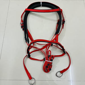 El último diseño de bridas sin bridas de nuestra colección de bridas exclusivas ecuestres esenciales de PVC lavables BITLESS - Product Image 3