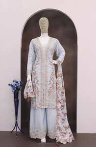 Kurti Palazzo Moderne de Qualité Supérieure avec Broderie Vichitra Réelle et Lourde, Extensible, Longueur Genou, Tenue de Mariage Indienne avec Dupatta - Product Image 3