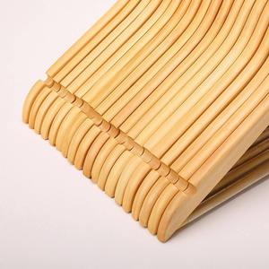 Perchas de Madera para Ropa al por Mayor, Perchas Individuales Ecológicas y Clásicas para Chaquetas y Camisas, para Armario y Sala de Estar - Product Image 4