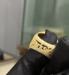 Bague personnalisée en diamant Moissanite VVS, design carré de luxe, style hip-hop, sertie de pierres, pour homme et femme, idéale pour les soirées. - Product Image 2