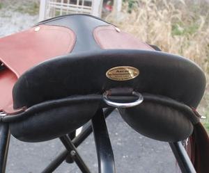 Nuevo diseño de cuero rojo negro inglés sillín resistencia al por mayor precio bajo personalizado sillín de caballo - Product Image 5