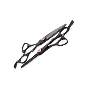 ชุดกรรไกรตัดผมเคลือบสีดำ กรรไกรตัดผมแบบกำหนดเองและกรรไกรซอยผม 5.5 นิ้ว ทำจากสแตนเลส - Product Image 1