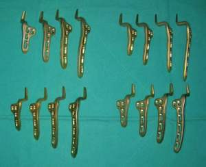 Placa Ortopédica LCP de Acero Inoxidable para Clavícula, 3.5mm, Reutilizable (1 a 4 Orificios, Izquierda y Derecha), Lote de 8 Piezas - Product Image 1