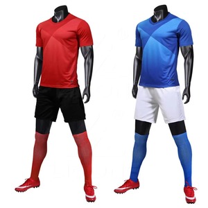 ชุดยูนิฟอร์มฟุตบอลแขนสั้นคุณภาพสูง ระบายอากาศได้ดี น้ำหนักเบา ดีไซน์ล่าสุด แบบซับลิเมชั่น สำหรับสโมสร - Product Image 6