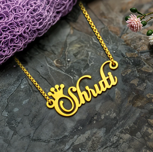 Collier pendentif de lettres de nom espacées personnalisées modernes, bijoux de collier de pendentif en laiton disponibles à bas prix en Inde - Product Image 3