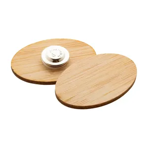 Épingles à badges en bambou durables pour merchandising – Épingles à vêtements écologiques - Product Image 4