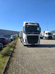 Camion lourd diesel VOL_VO FH 6x4 Euro 5 automatique 451-500 CV, capacité 31-40T, conduite à gauche, caméra arrière 360°, modèle 2020 - Product Image 4