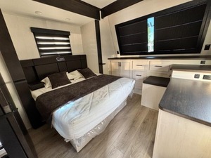 SUPPLIER OF New 2026 For rest River Ven geance Rogue Arm ored 32L132 Camper Trailer for Sale - Product Image 2