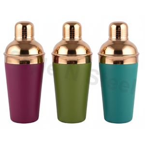 Shaker à cocktails en acier inoxydable de qualité supérieure 500 ml et 700 ml Design classique et élégant Shaker classique avec couche inférieure disponible - Product Image 4