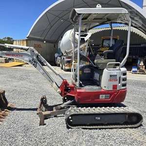 Miniexcavadora TAKEUCHI TB215 R en venta - Product Image 4