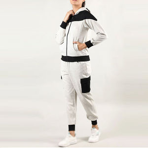 Último diseño Jogging Wear Nueva llegada Mujeres Chándal Zip Up Hood Street Wear Best Selling Women Chándal - Product Image 4