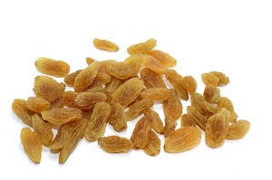Raisins Delicious Dried Fruits for Snacks and Recipes <b>Packaged</b> in Bag 12 Months Shelf Life - Product Image 4
