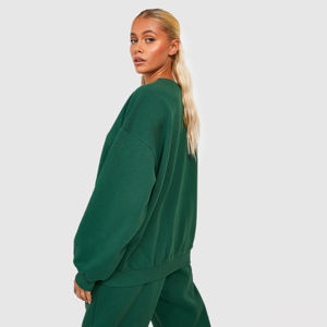 Sweatshirts d'hiver personnalisables pour femmes avec col rond uni orné d'un logo à capuche imprimé sur le devant - Product Image 2