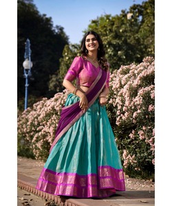 Lehengacholi หนึ่งชิ้นสำหรับผู้หญิงในงานแต่งงานเจ้าสาวมีเลื่อมหนัก - Product Image 3