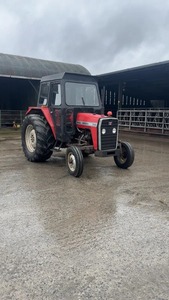 Camionnette Massey 240 1989 tout verre avec feux d'attelage de travail Nettoyez les freins humides du tracteur; Composant de roulement central présent - Product Image 4