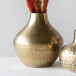 Exquisito jarrón de metal de inspiración vintage para centros de mesa de comedor de lujo, forma y tamaño personalizados para obtener a bajo costo - Product Image 3