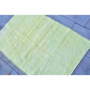 Alfombra Turca Vintage Ecológica de 3.4x2.4 pies, Alfombra Pequeña de Lana con Parches Amarillos y Base de Látex - Product Image 4