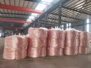 Fil de cuivre rouge brillant torsadé, rebuts de câbles en cuivre, métal recyclé pour la fusion industrielle - Product Image 6