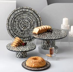 Decoración de mesa de día Eid, soporte de pastel de nácar hecho a mano de lujo, diseño elegante para pasteles de boda y postres de fiesta - Product Image 6