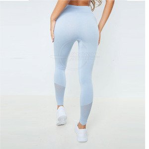 Ropa de fitness de patrón sólido de moda para mujer más vendida Conjunto de entrenamiento de yoga en línea a un precio razonable - Product Image 3