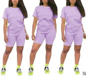 Personnalisé printemps 2024 décontracté femmes shorts ensembles vêtements de sport 2 pièces ensemble court femmes customMade deux pièces t-shirt et shorts ensembles - Product Image 5