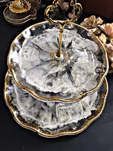 Soporte de pastel de resina hecho a mano de forma redonda para uso en la cocina del hogar Soporte de pastel con herramienta de pastel de calidad superior - Product Image 5