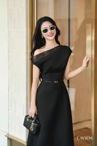 Elegante Vestido Largo Asimétrico de Un Hombro con Cinturón de Cuero Estilo Coreano para Mujer - Product Image 4