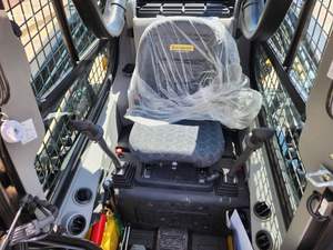 เครื่องจักรก่อสร้างไฮดรอลิกใหม่เครื่องจักรก่อสร้างประสิทธิภาพ L318มือสองของฮอลแลนด์ - Product Image 6