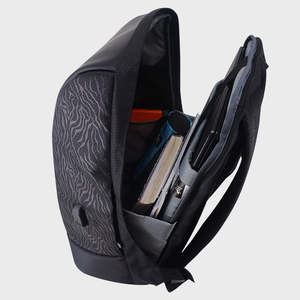 Arctic Fox Predator Anti-Theft Black Laptop bag and Backpack - Product Image 4