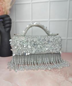 Bolso bandolera bordado con solapa para niñas, uso para fiesta de boda con perlas, piedras, trabajo hecho a mano, Material de gamuza - Product Image 2