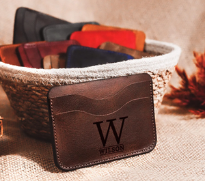 Clip para Billetes de Cuero Personalizado de Alta Calidad, Cartera Delgada Hecha a Mano, Regalo para Padrinos de Boda - Product Image 1