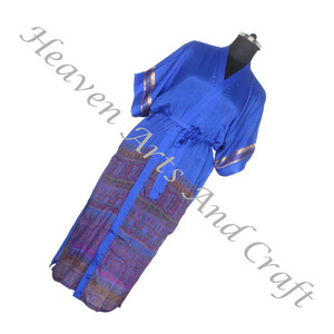 KL014 Hermosa Vintage Sari Kimono Bata Larga Vintage Verano Estampado Floral Bohemio de Gran Tamaño Manga Larga Vacaciones Vintage - Product Image 4