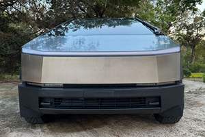 Oferta Especial 2024 Cybertruck CyberBeast Tri-Motor en Venta, Precio de Subasta para Distribuidores - Product Image 3