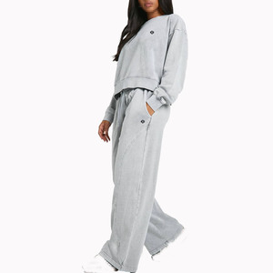 ชุดเสื้อผ้าลำลองสองชิ้นสำหรับผู้หญิง เสื้อแขนยาวพร้อมกางเกงทรงหลวม ผ้าเนื้อนุ่ม ชุดใส่สบายสำหรับทุกวัน - Product Image 3