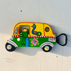 Ouvre-bouteille de taxi en bois fabriqué à la main artistique Design Vintage accessoire de bar fonctionnel artisanat décoratif cadeau maison cuisine - Product Image 5