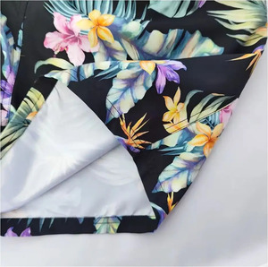 กางเกงขาสั้นชายหาดลำลองเอวกลางสำหรับผู้ชาย แห้งเร็ว ระบายอากาศได้ดี คุณภาพสูง เหมาะสำหรับเล่นเซิร์ฟในฤดูร้อน - Product Image 3