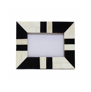 กรอบรูปเรซินทำมือคุณภาพพรีเมี่ยมทนทานสำหรับตกแต่งบ้านและสำนักงาน - Product Image 4