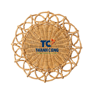 แผ่นรองจานลายดอกไม้หวายสานเป็นมิตรต่อสิ่งแวดล้อมเครื่องชาร์จหรูหราย่อยสลายได้ทางชีวภาพสำหรับงานเลี้ยงอาหารค่ำงานแฮนด์เมดในเวียดนาม - Product Image 1