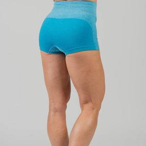 Short de compression respirant et extensible pour femmes, disponible dans toutes les tailles avec un design uni - Product Image 3