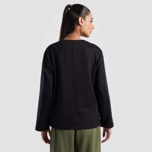 เสื้อยืดออกกำลังกายแขนยาวสีดำพื้นฐาน ผ้าไนลอน ระบายอากาศได้ดี น้ำหนักเบา ทรงเข้ารูป ไซส์ใหญ่ รับสกรีนโลโก้แบบซับลิเมชั่น - Product Image 2