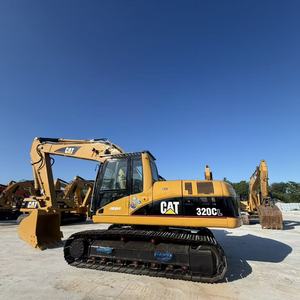 Excavatrice sur chenilles hydraulique Caterpillar 320CL d'occasion, fabrication japonaise, 20 tonnes, 2019-2021, puissance 68,4 kW, 1000-1600 heures, moteur CAT3066 - Product Image 1